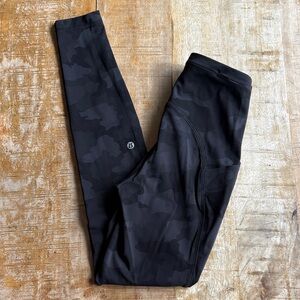 Lululemon Black Camouflage Leggings size 2
